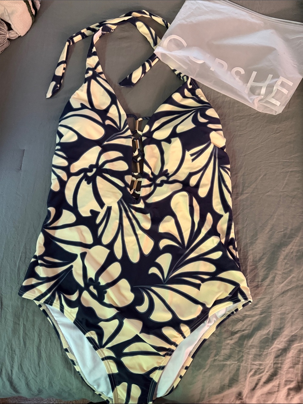 Cupshe Navy and Cream Floral Halter One-Piece Swimsuit Metal detail